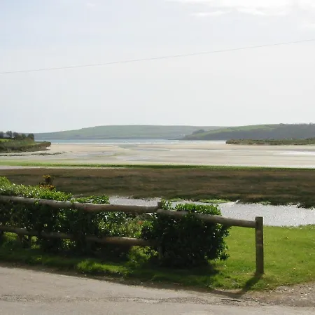 By The Sea, West Cork, Ireland Holiday home *